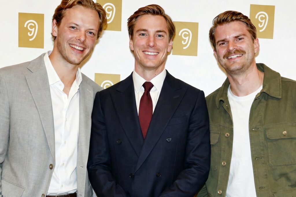 Lucas Simonsson ålder, karriär och flickvän Frida Vånder 2 Lucas Simonsson and Carl Deman and Jonas Fagerstrom