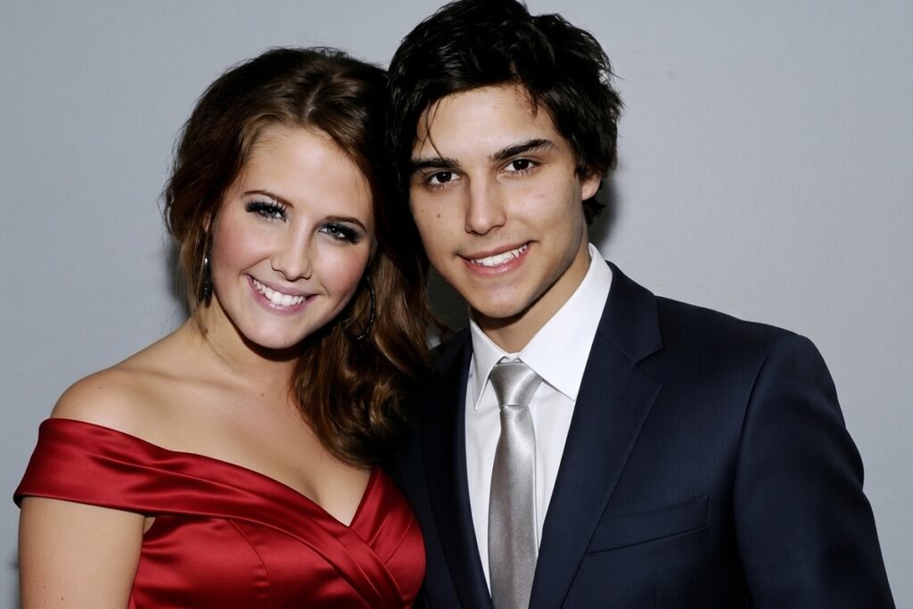 Molly Sandén and Eric Saade